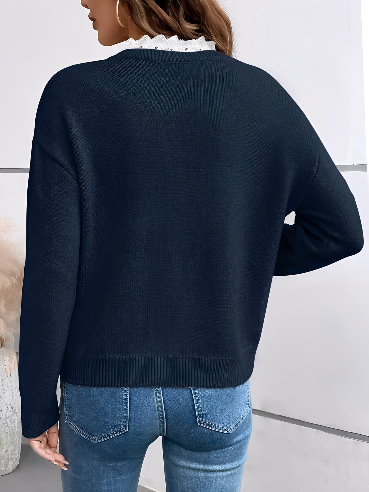 Anna | Pull raffiné à encolure ornée pour femme