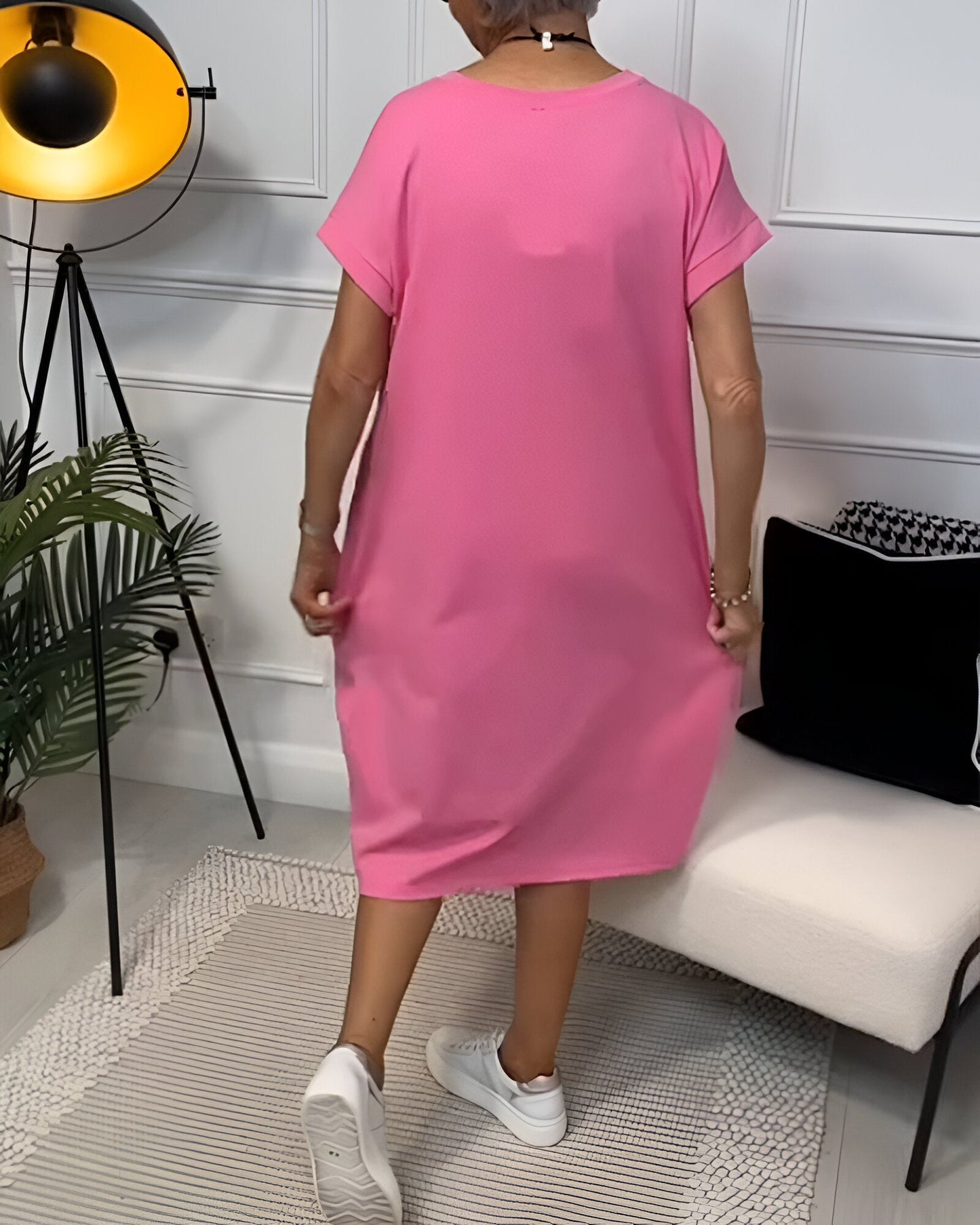 Margot | Robe t-shirt ample à manches retroussées pour femme