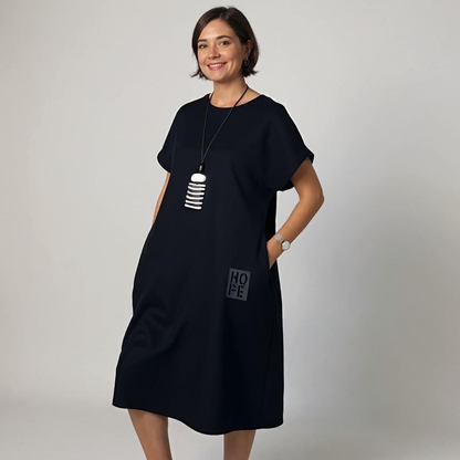 Margot | Robe t-shirt ample à manches retroussées pour femme