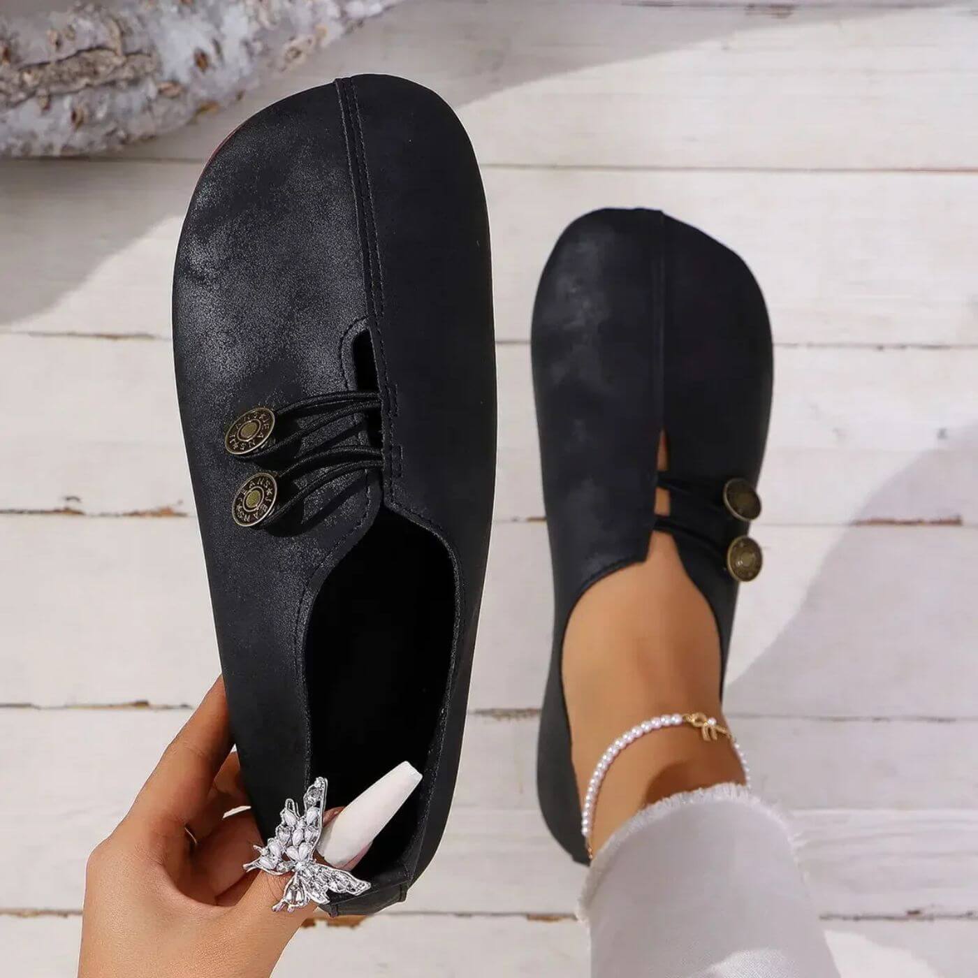 Colette | Élégantes ballerines plates à double bouton pour femmes