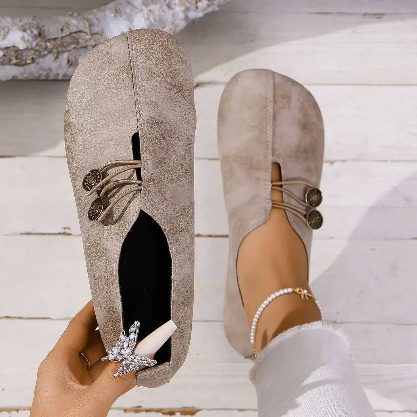 Colette | Élégantes ballerines plates à double bouton pour femmes