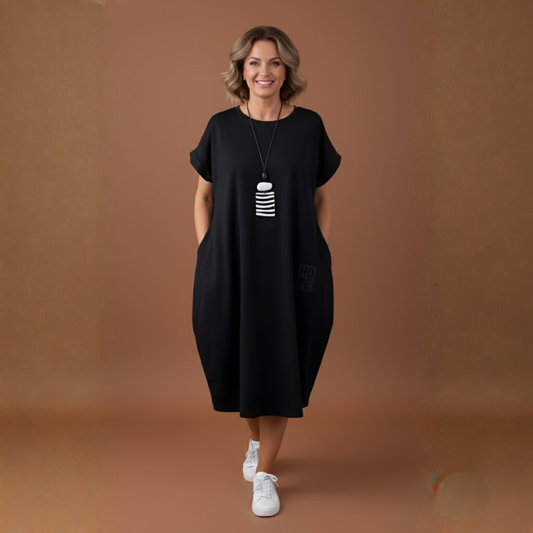 Margot | Robe t-shirt ample à manches retroussées pour femme