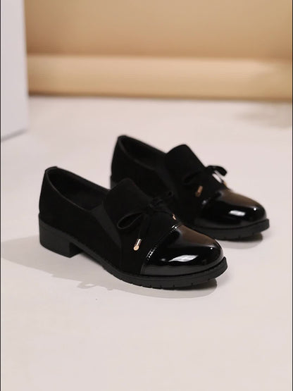 Magda | Chaussures basses à petit talon pour femme