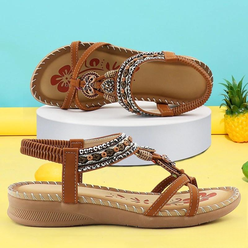 Zoé | Sandales plates brodées à brides croisées pour femme